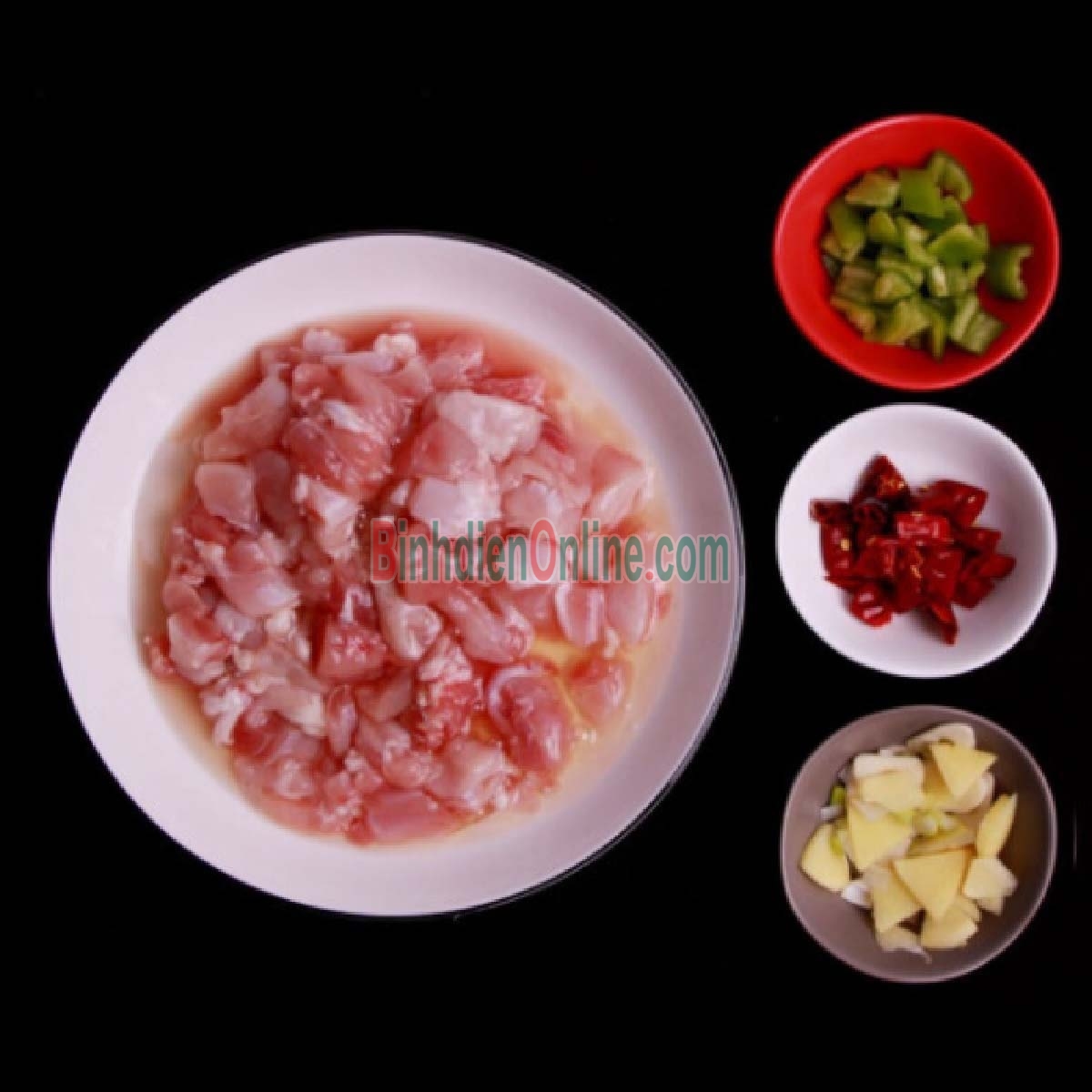 Thỏ làm sạch nguyên con  loại 1, nuôi an toàn 2-2,5 kg/con Xuất xứ Ninh Thuận