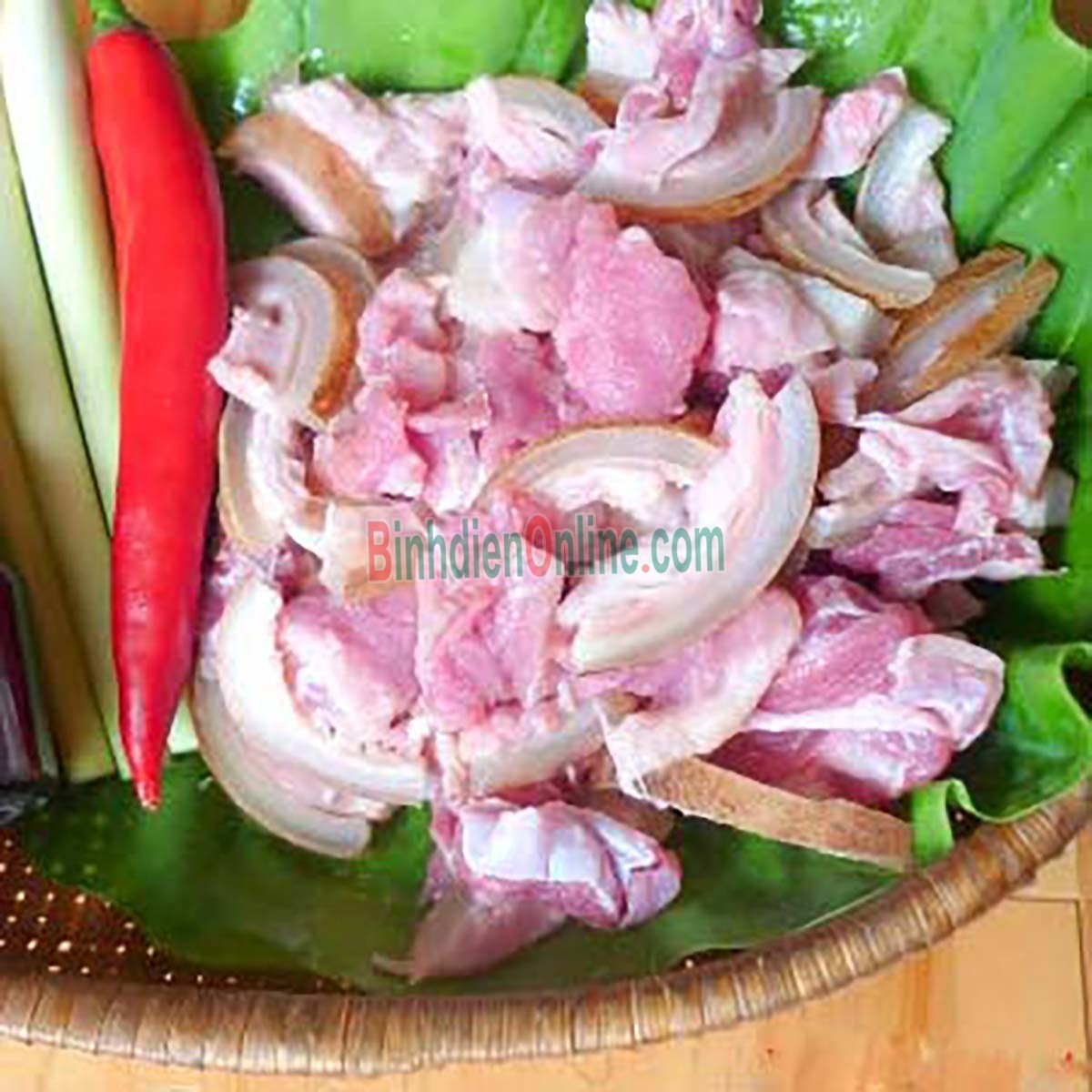 Thỏ làm sạch nguyên con  tươi ngon, nuôi an toàn 2-2,5 kg/con Xuất xứ Lâm Đồng