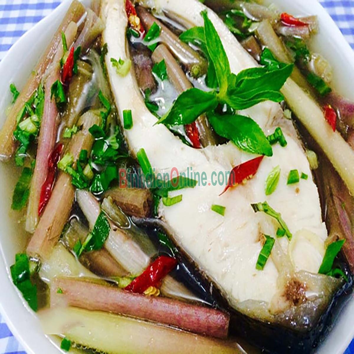 Bông súng đồng quê tươi ngon Bán theo kg Xuất xứ Hậu Giang
