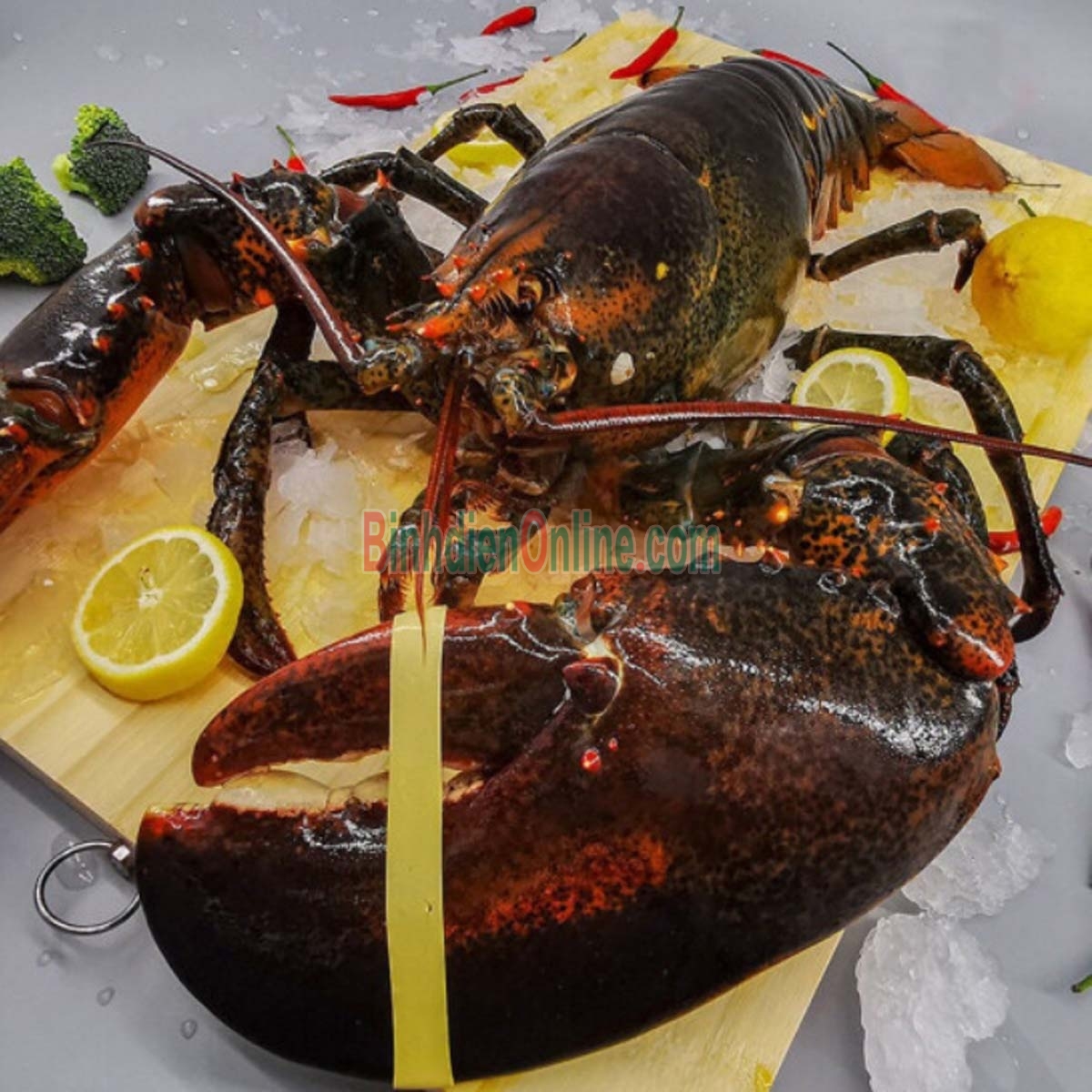 Tôm hùm nhập khẩu đông lạnh loại 1 2,5-3 kg/con Xuất xứ Alaska
