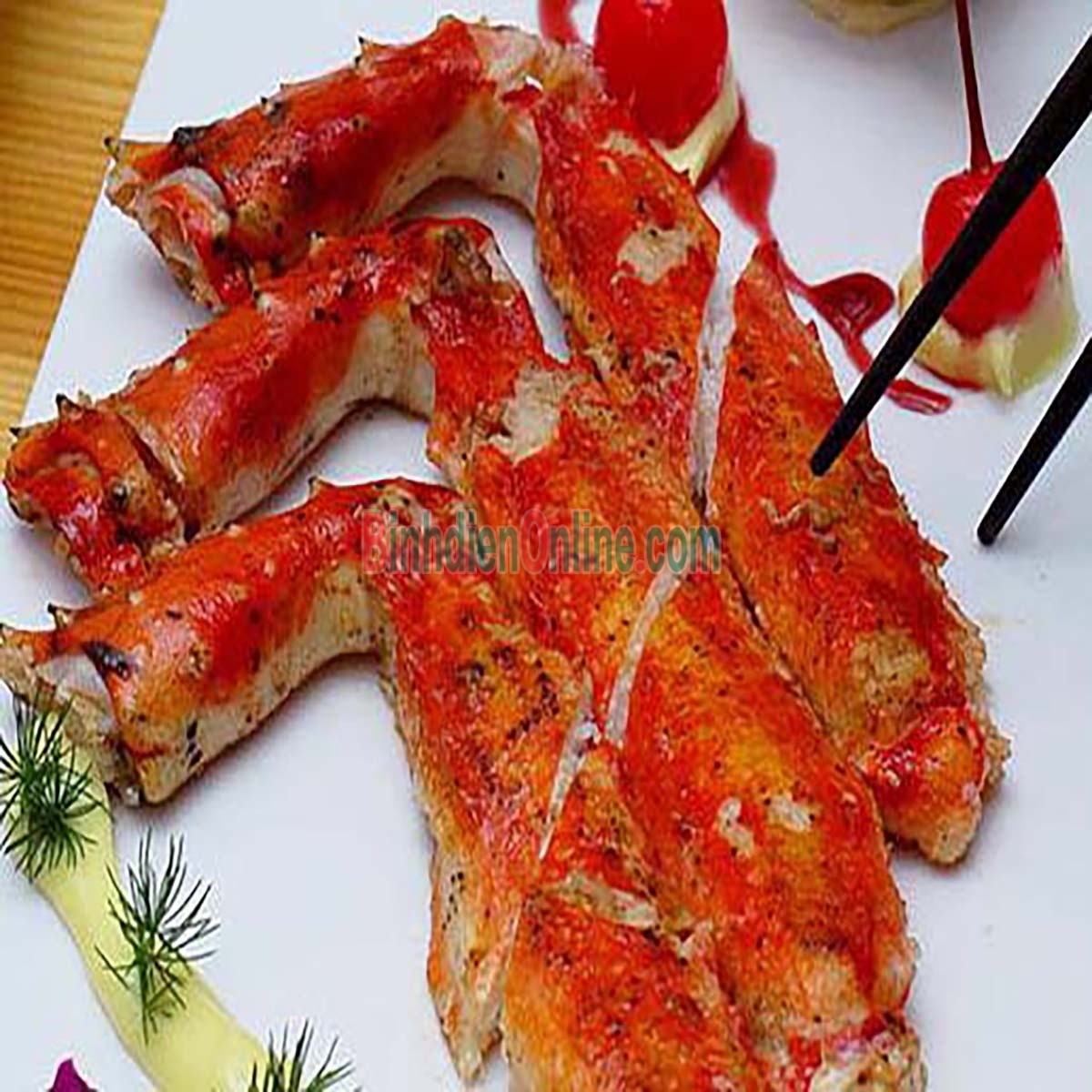 Chân cua King đông lạnh giá tốt 2-2,5 kg/bộ Xuất xứ Alaska
