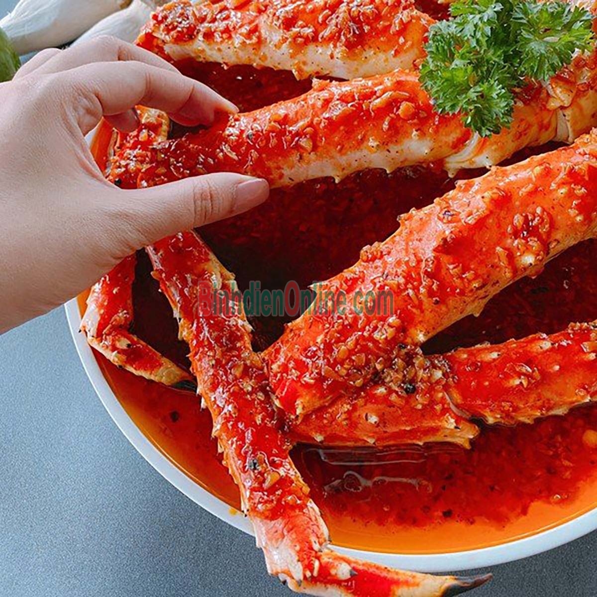 Chân cua King đông lạnh giá tốt 1-1,5 kg/cụm Xuất xứ Alaska