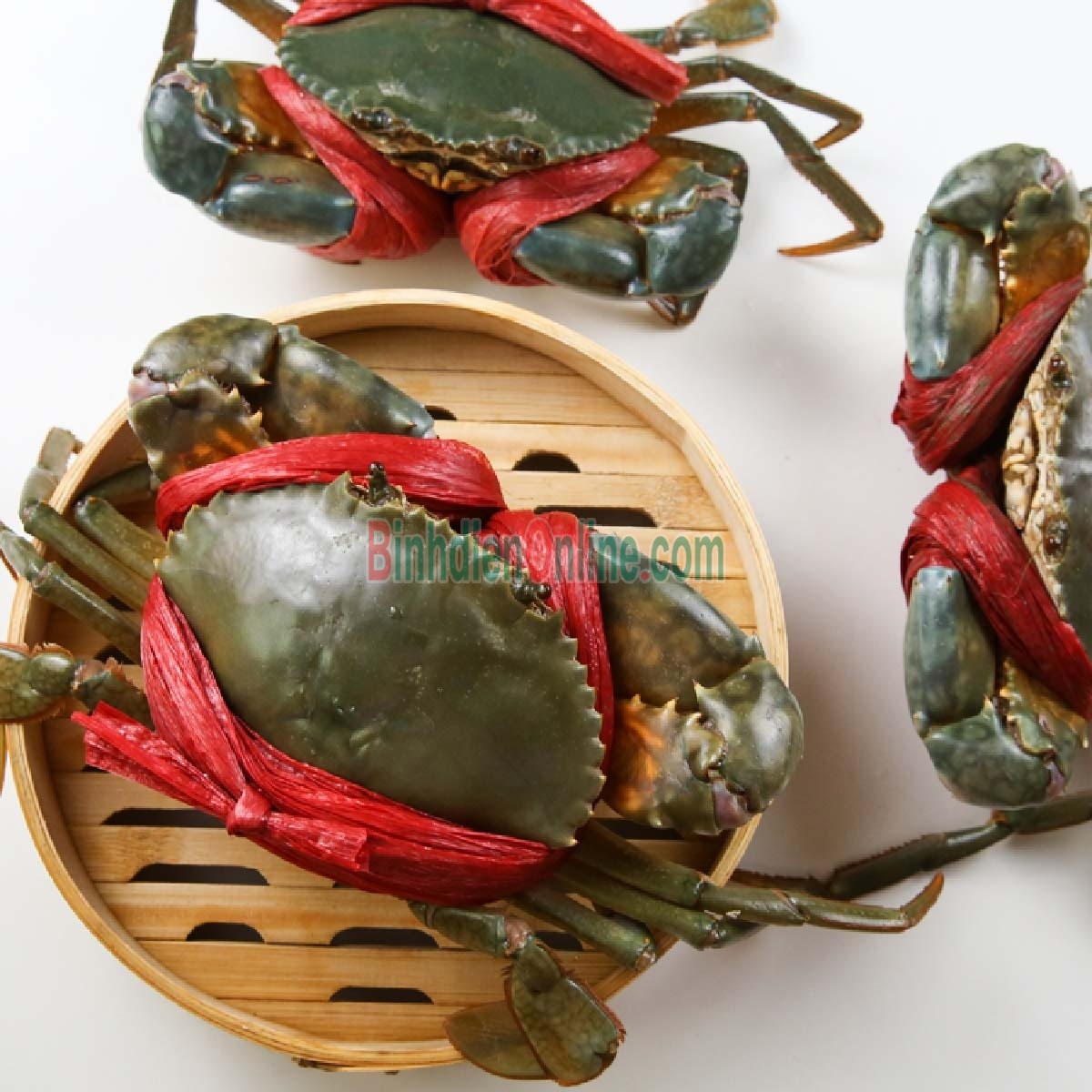 Cua thịt  sống vừa đánh bắt 200-290 gr/con Xuất xứ Cà Mau