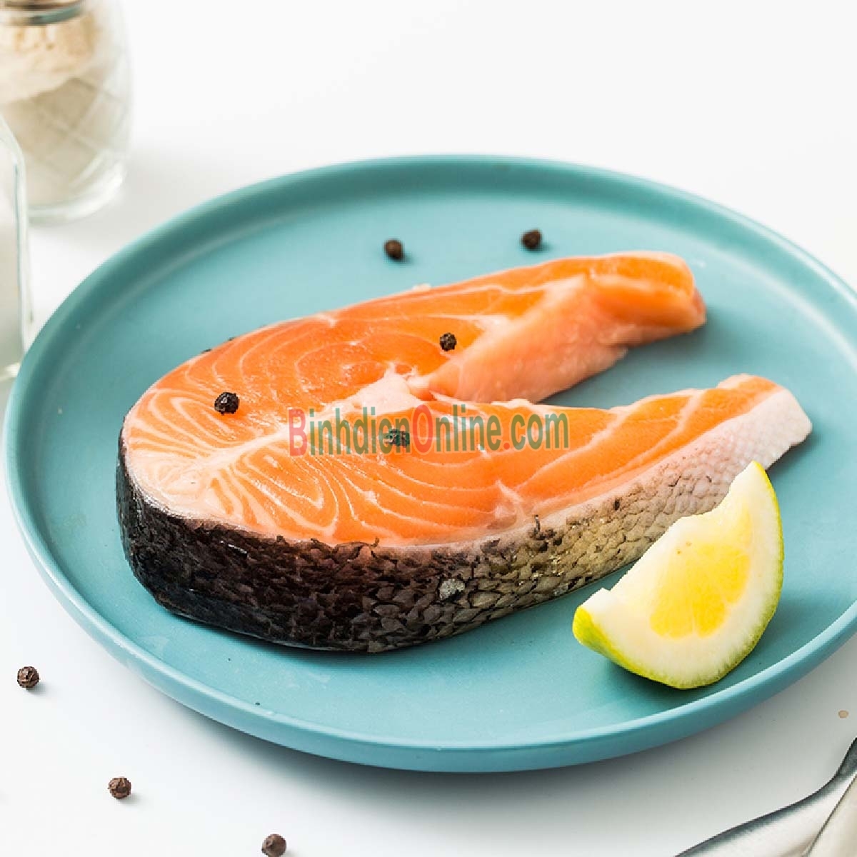 Cá hồi đông lạnh cắt khoanh bổ dưỡng Bán theo kg Xuất xứ Chile