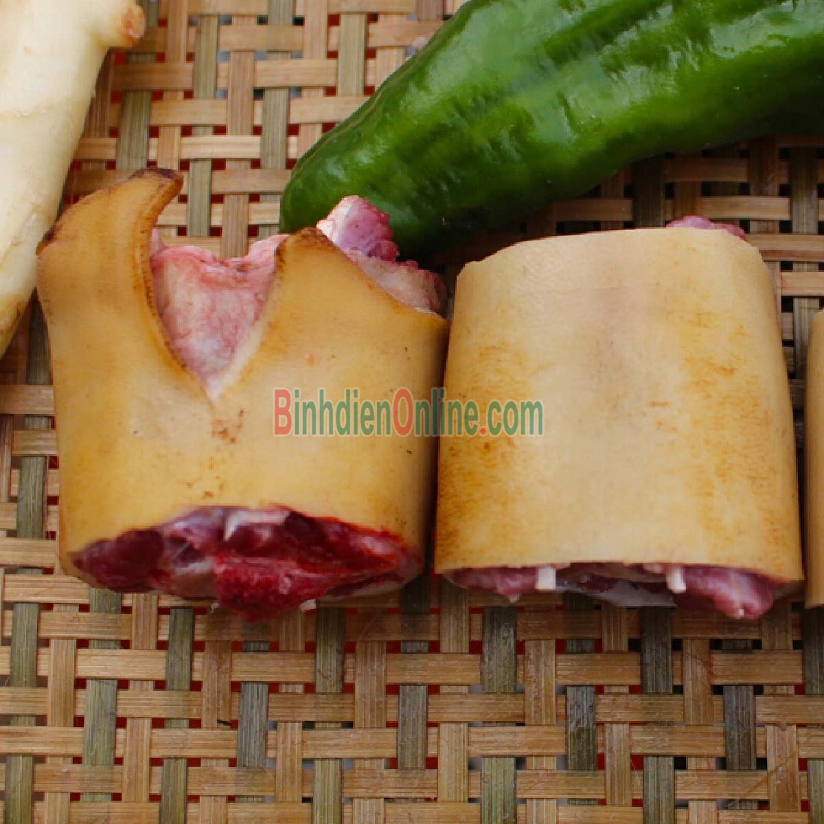 Đuôi bò đông lạnh có da loại 1, nuôi thiên nhiên đồng cỏ Bán theo kg Xuất xứ Đồng Nai