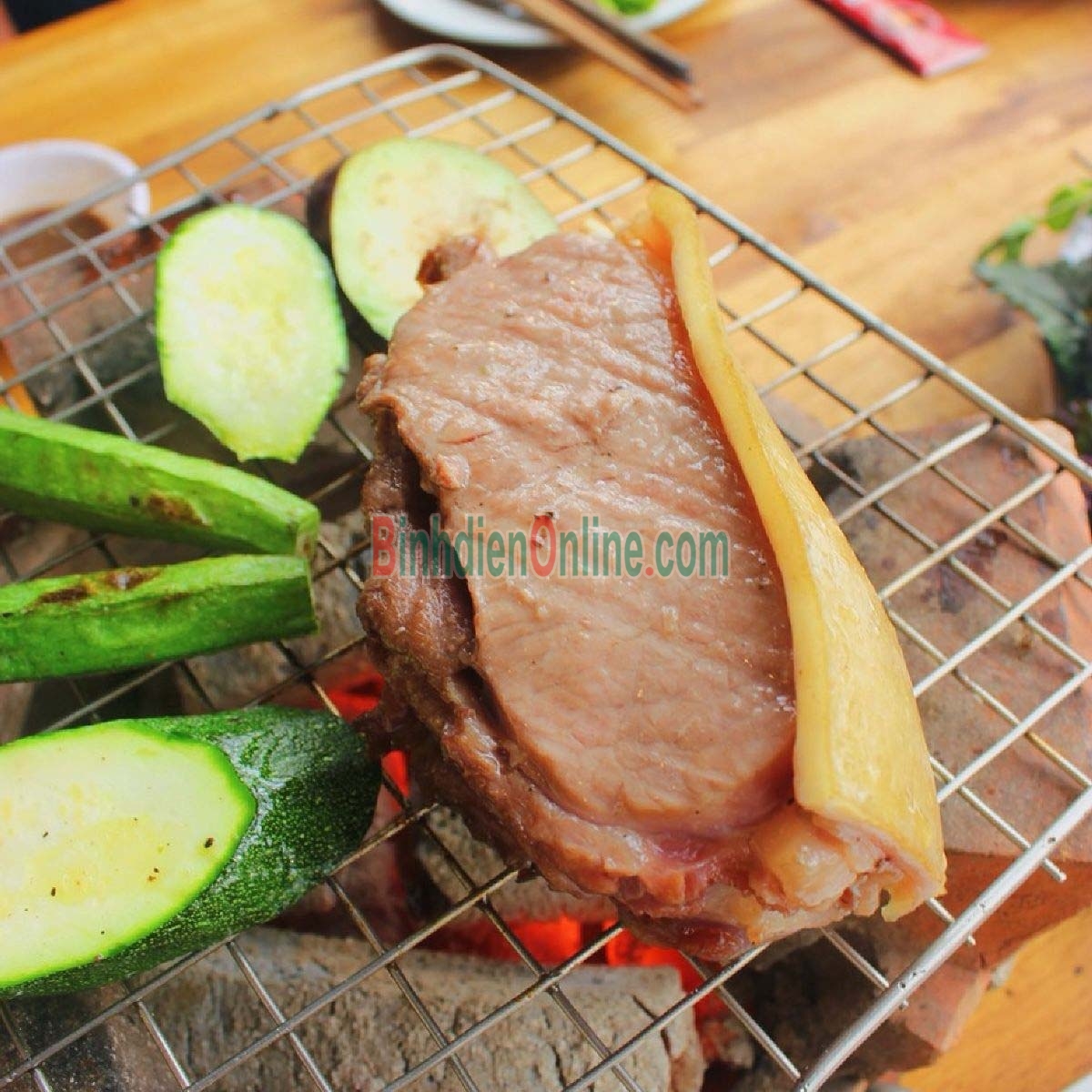 Thịt bê tươi lóc da hảo hạng, nuôi an toàn Bán theo kg Xuất xứ Bình Phước