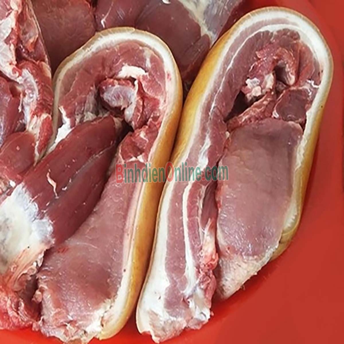 Thịt bê tươi có da bổ dưỡng, nuôi đồng cỏ Bán theo kg Xuất xứ Long An