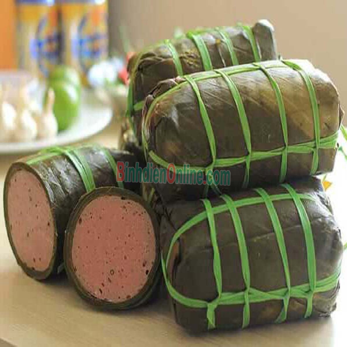 Chả bò  loại đặc biệt 500 gr/cây Xuất xứ Việt Nam