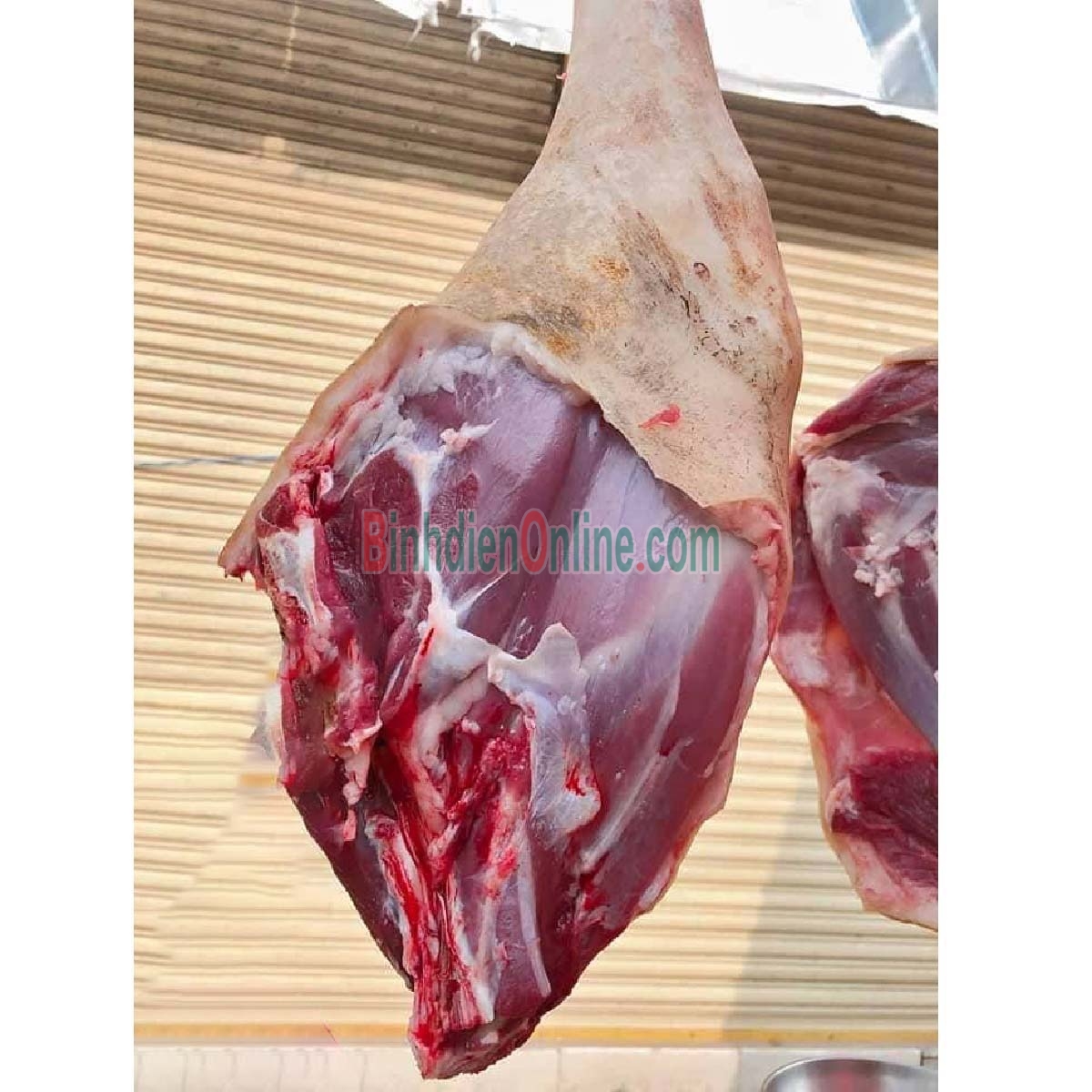 Đùi dê tươi  giá tốt, nuôi thiên nhiên đồng cỏ 2,5-3,5 kg/cái Xuất xứ Đồng Nai